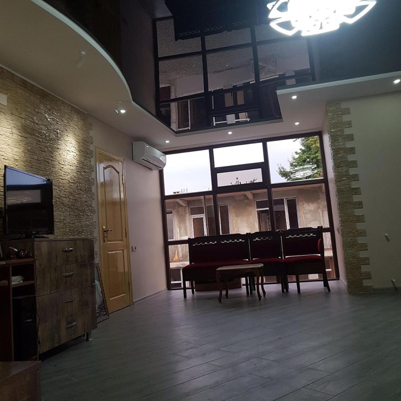 קובולטי Hotel Guga מראה חיצוני תמונה