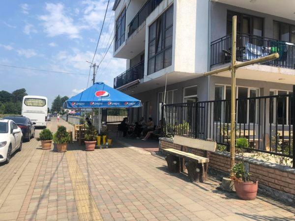 קובולטי Hotel Guga מראה חיצוני תמונה